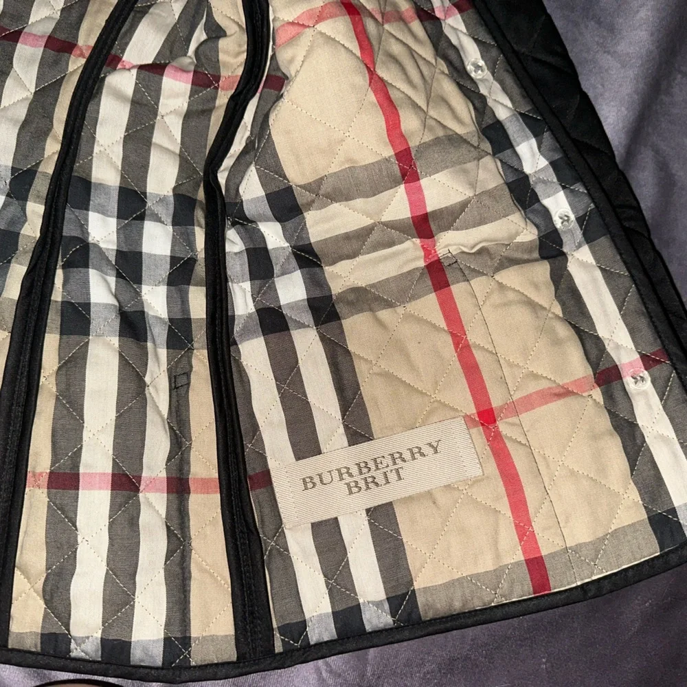 BURBERRY - Authentic Signature Jacket - Picture 4 of 9